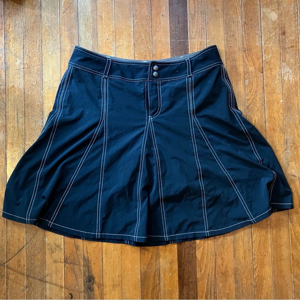 Athleta Navy A-Line Skort with Contrast Stitching